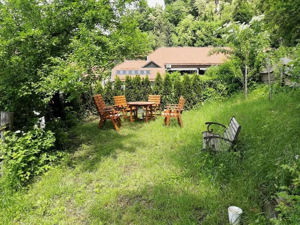 A Precious Apartment In Lubiana